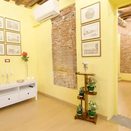 Apartment Cozybricks In - In Historical Center - Air Cond & Wifi -