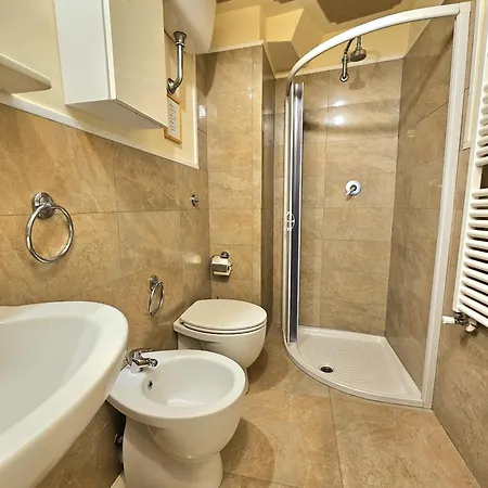 Apartment Cozybricks In - In Historical Center - Air Cond & Wifi - *