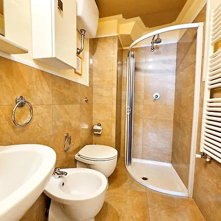 Cozybricks In - In Historical Center - Air Cond & Wifi - Apartment Lucca