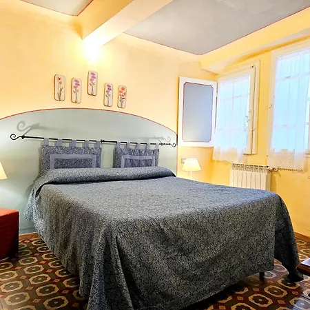 Cozybricks In - In Historical Center - Air Cond & Wifi - Apartment *